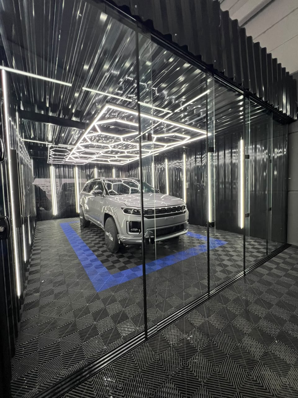 Veículo com acabamento premium no estúdio Eagle Detailers Premium — foto 6